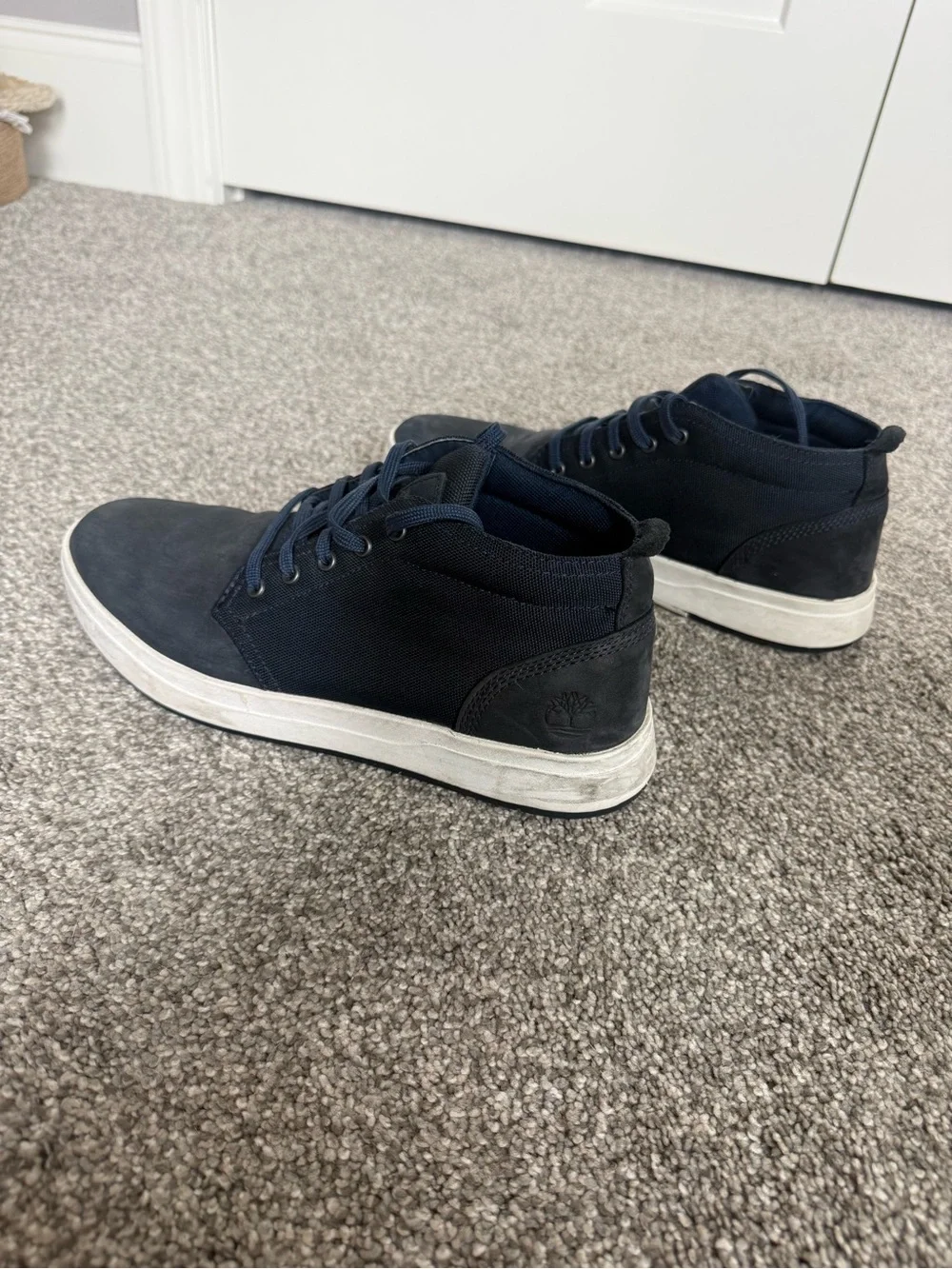 Timberland Men's Navy and White Chukka Boots